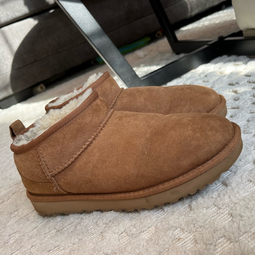 Ultra mini Uggs